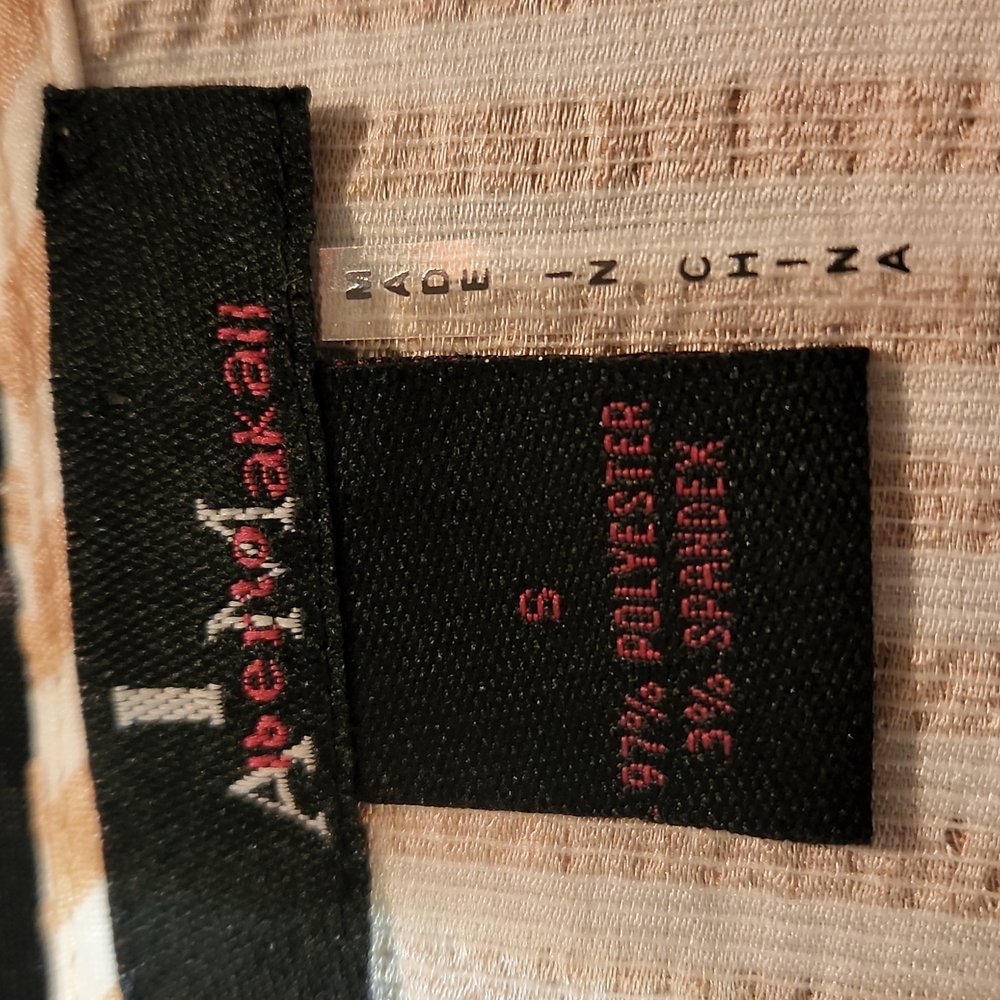 Off Shoulder Blouse - image 4